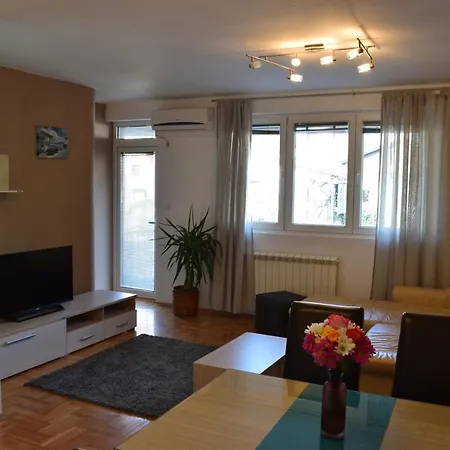 Nova Apartamento Skopie